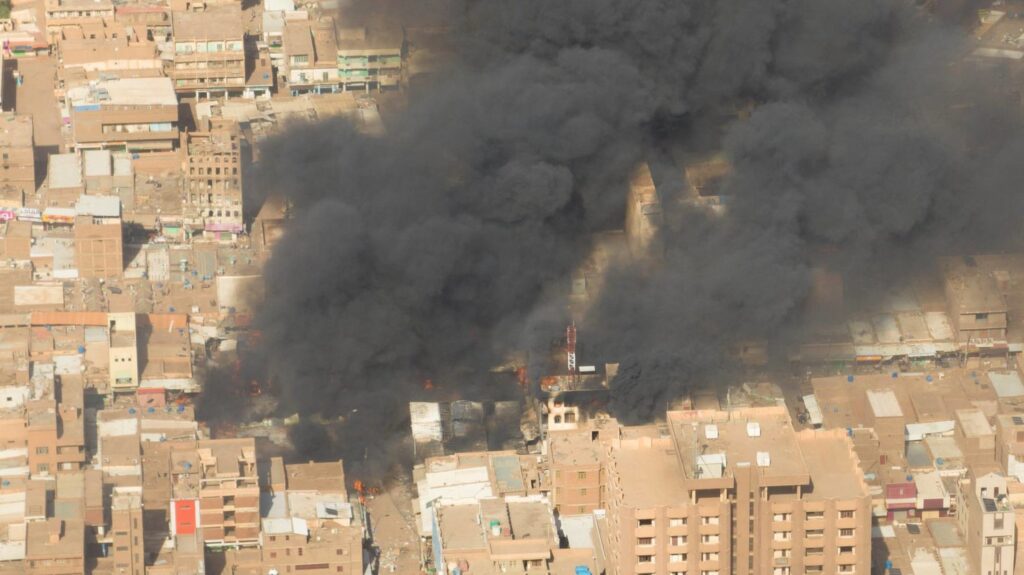 النزاع مستمر.. قصف وانفجارات في الخرطوم وأم درمان وبحري